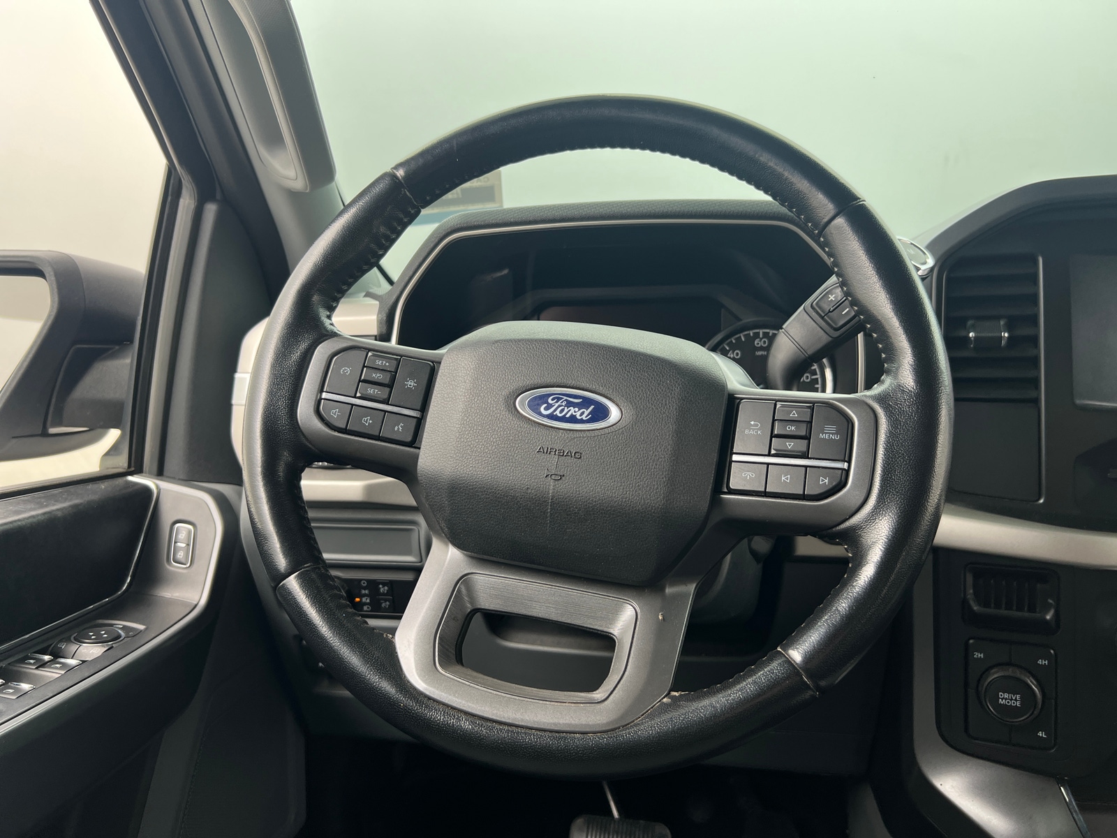 Thumbnail: 2021 Ford Econoline - 5