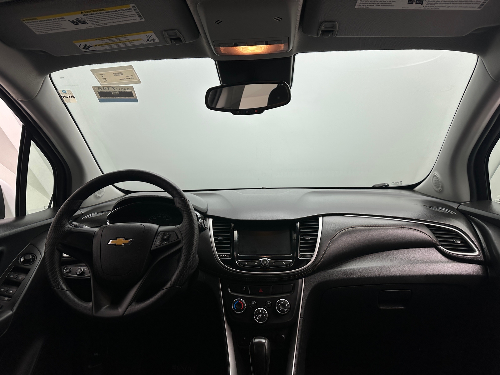 Thumbnail: 2020 Chevrolet Trax - 3