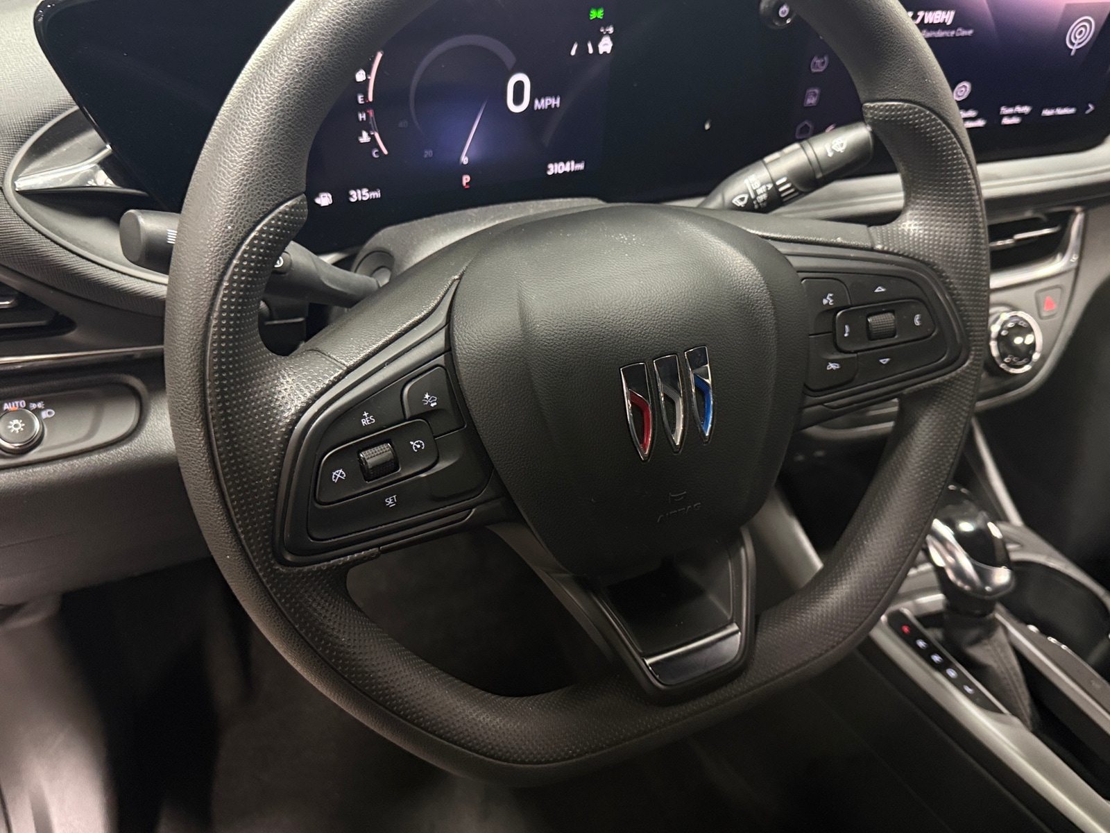 Thumbnail: 2025 Buick Envista - 4