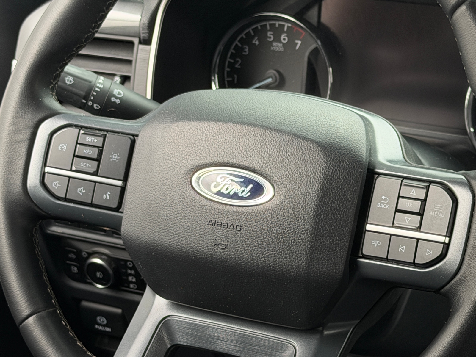 Thumbnail: 2023 Ford Econoline - 5