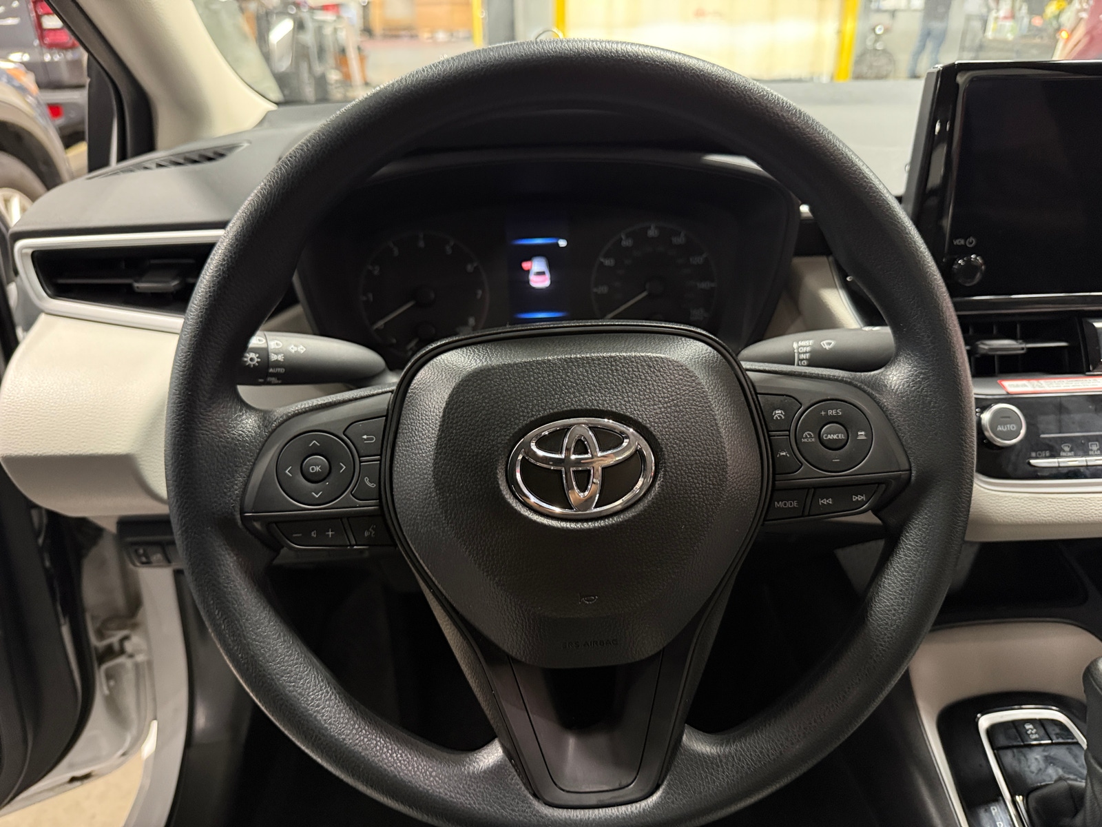 Thumbnail: 2025 Toyota Corolla - 5