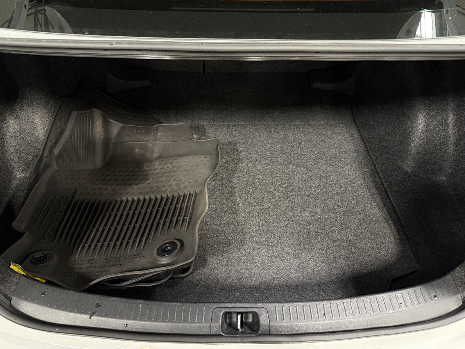 Thumbnail: 2025 Toyota Corolla - 7