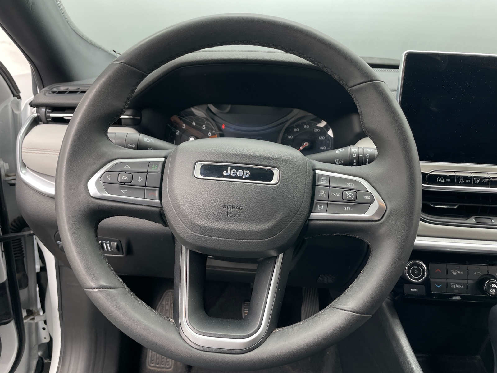 Thumbnail: 2025 Jeep Compass - 4