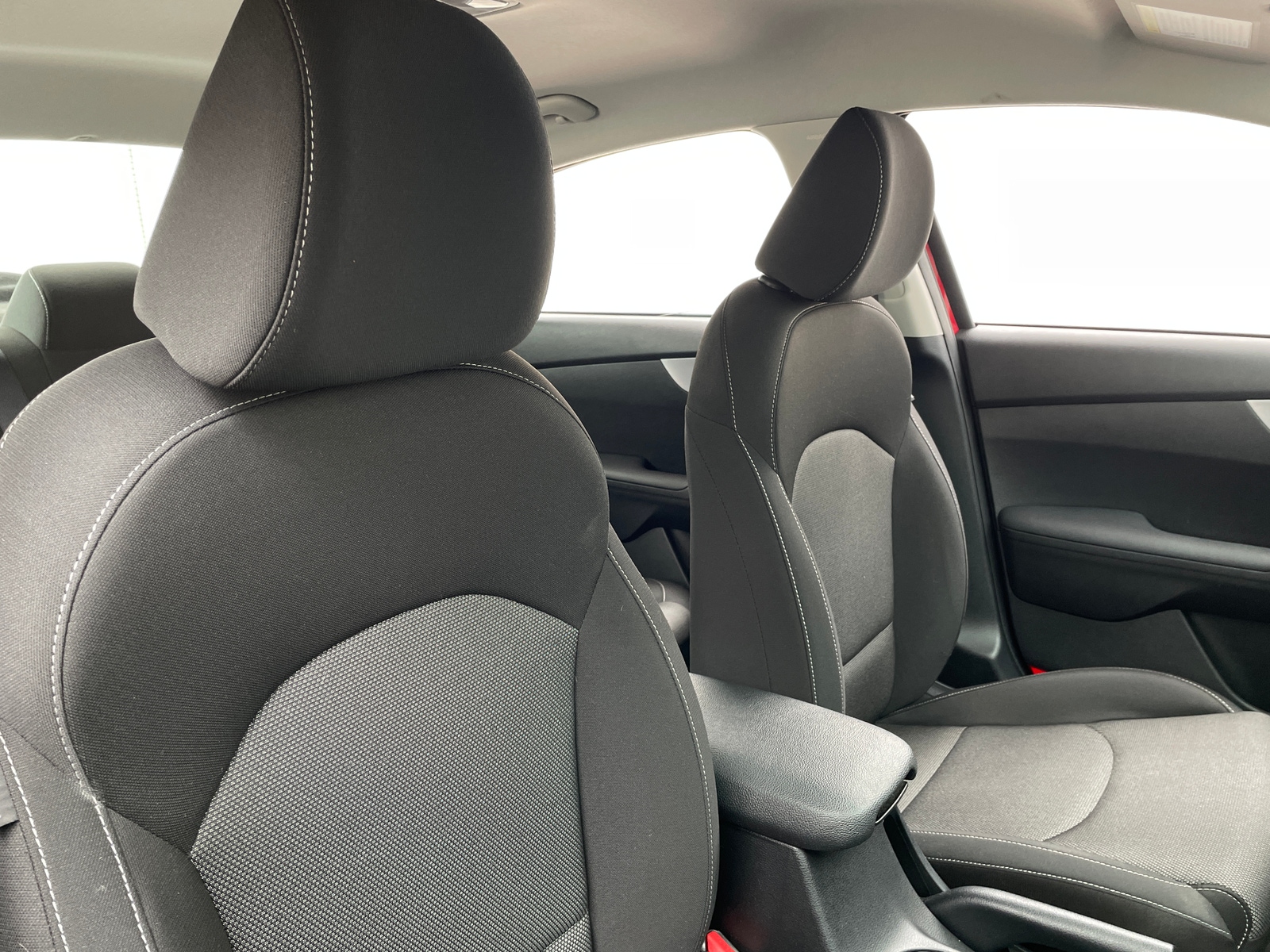 Thumbnail: 2022 Kia Forte - 2