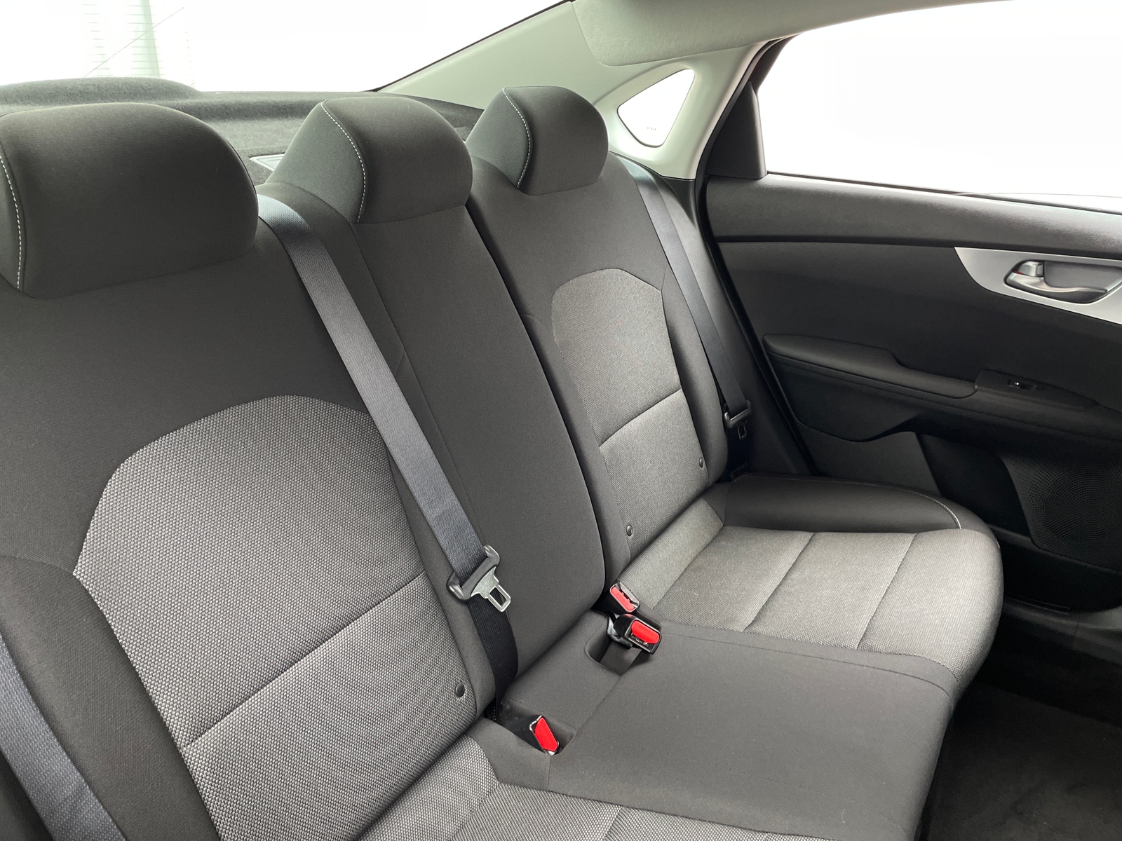 Thumbnail: 2022 Kia Forte - 6