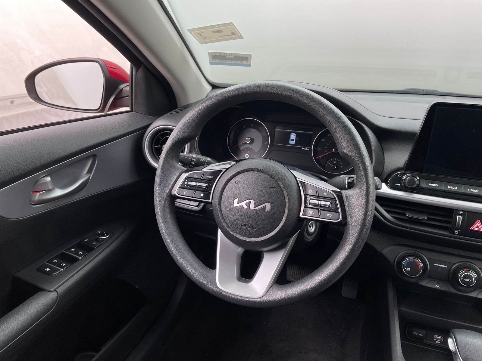 Thumbnail: 2022 Kia Forte - 5