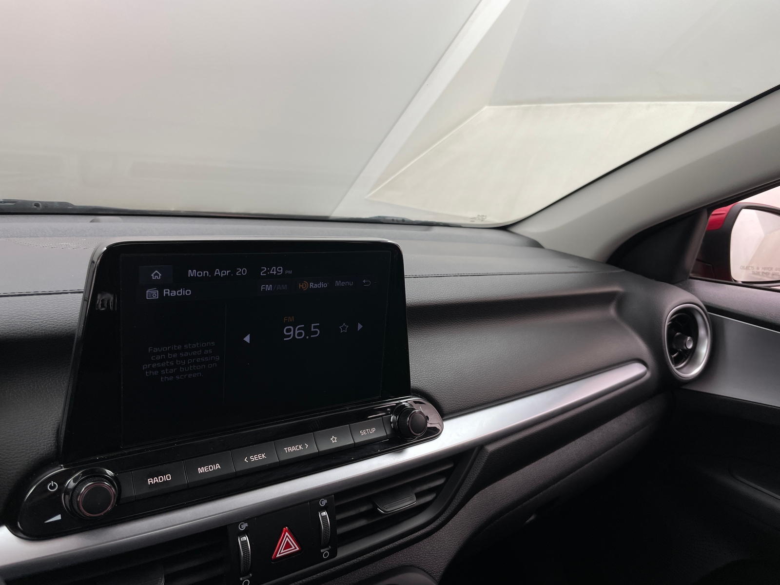 Thumbnail: 2022 Kia Forte - 4