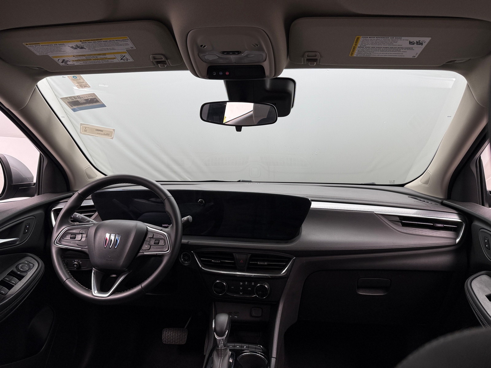 Thumbnail: 2025 Buick Encore GX - 2
