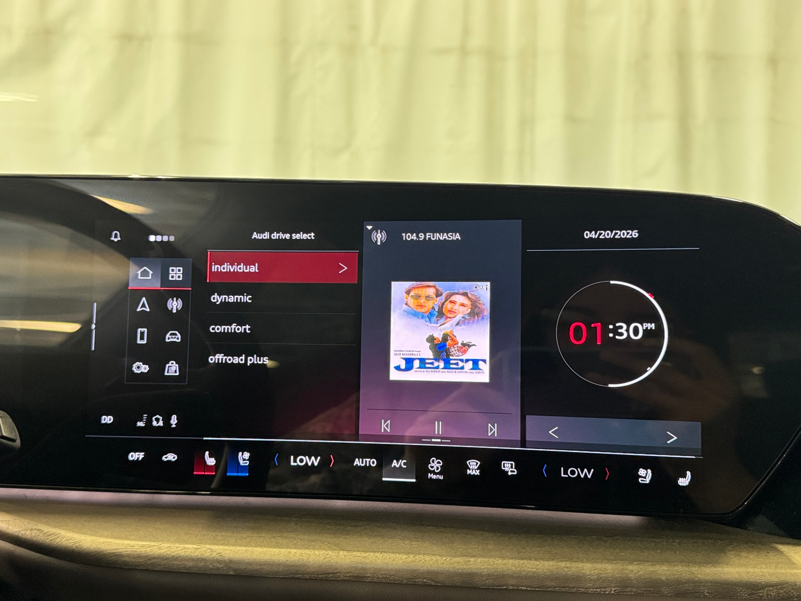 Thumbnail: 2025 Audi Q5 - 3