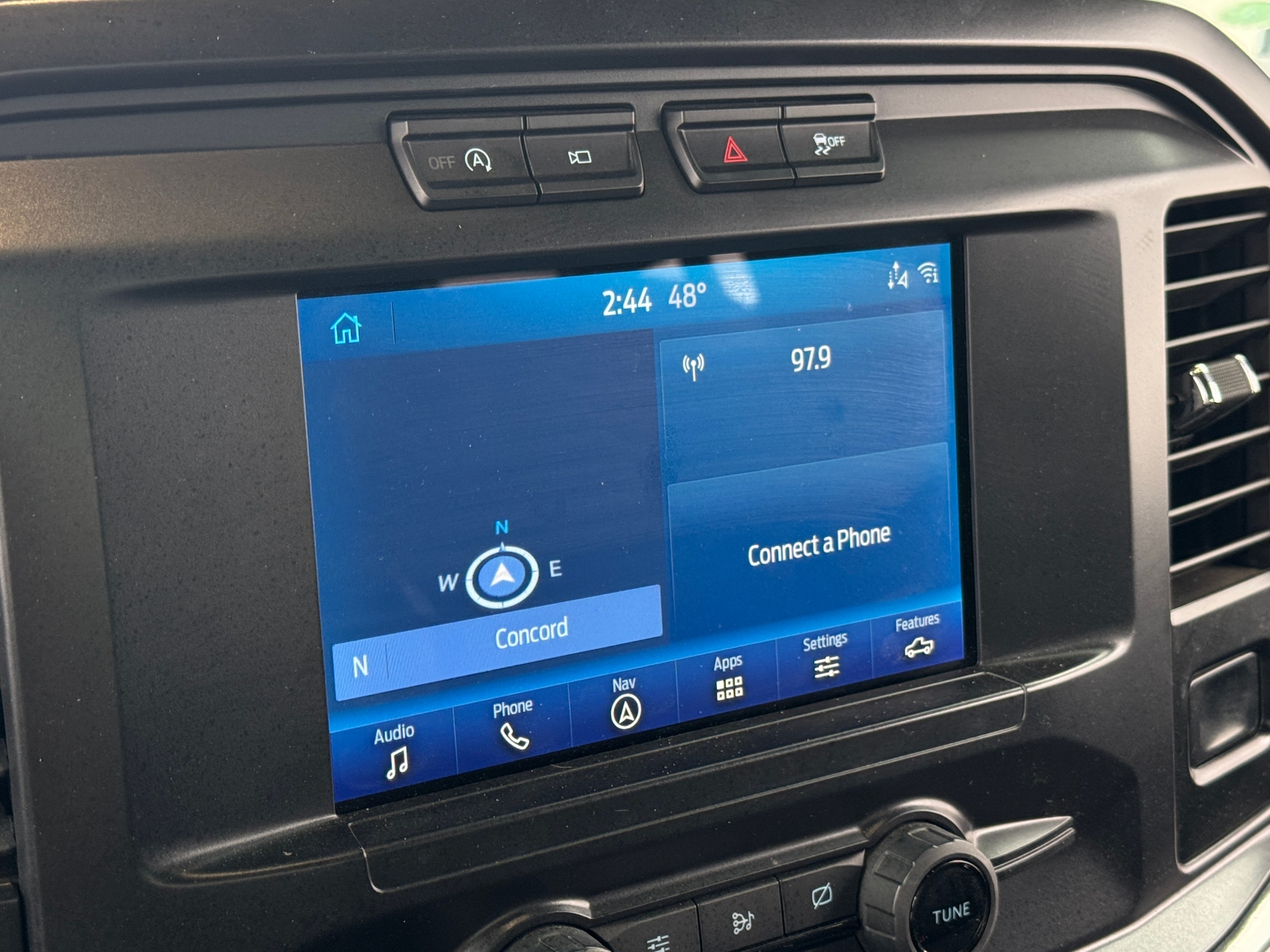 Thumbnail: 2021 Ford Econoline - 4