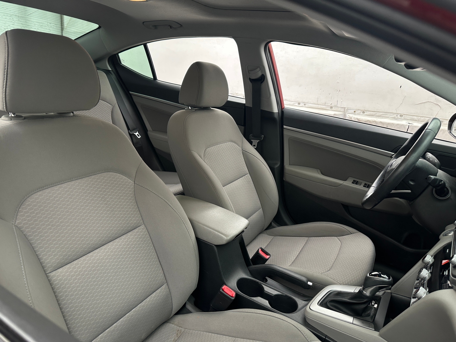 Thumbnail: 2019 Hyundai Elantra - 2