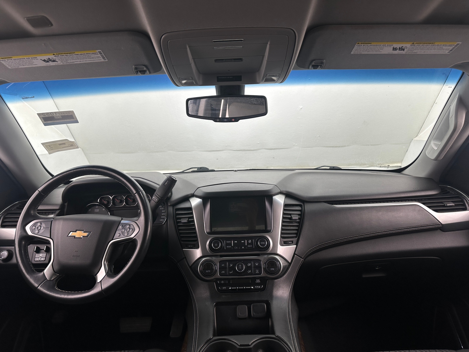 Thumbnail: 2019 Chevrolet Tahoe - 3