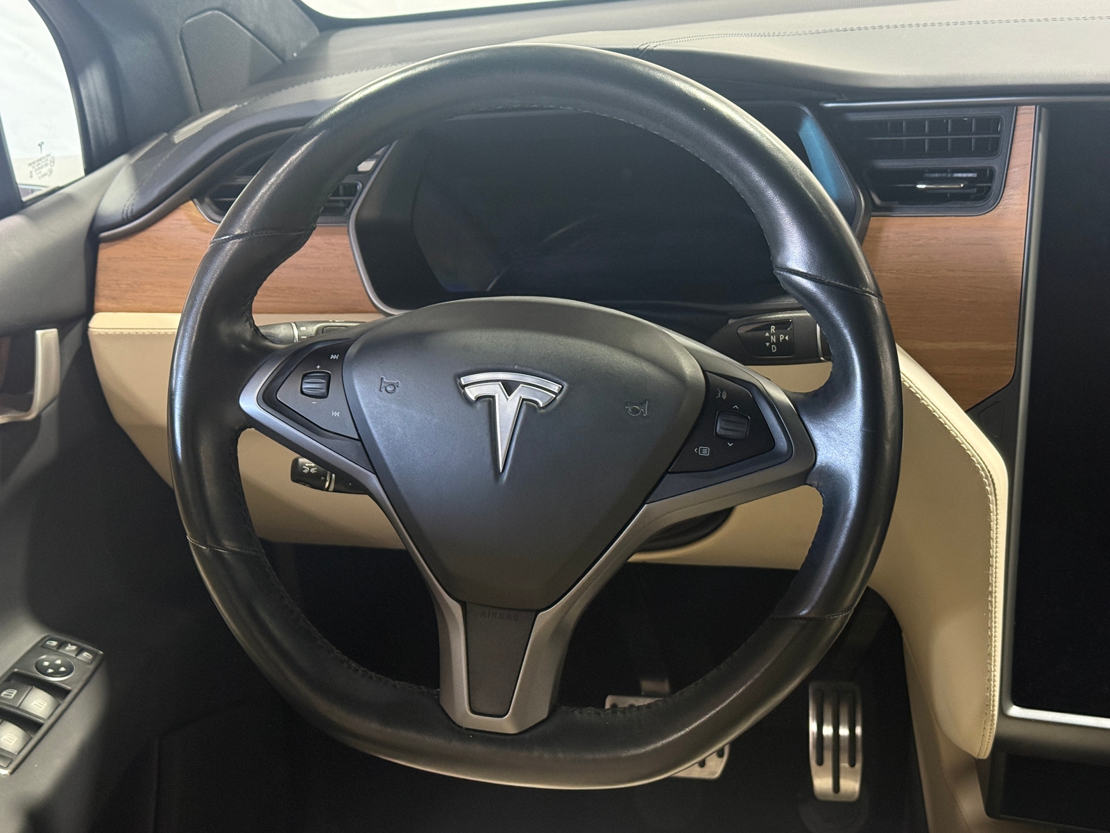 Thumbnail: 2021 Tesla Model X - 4
