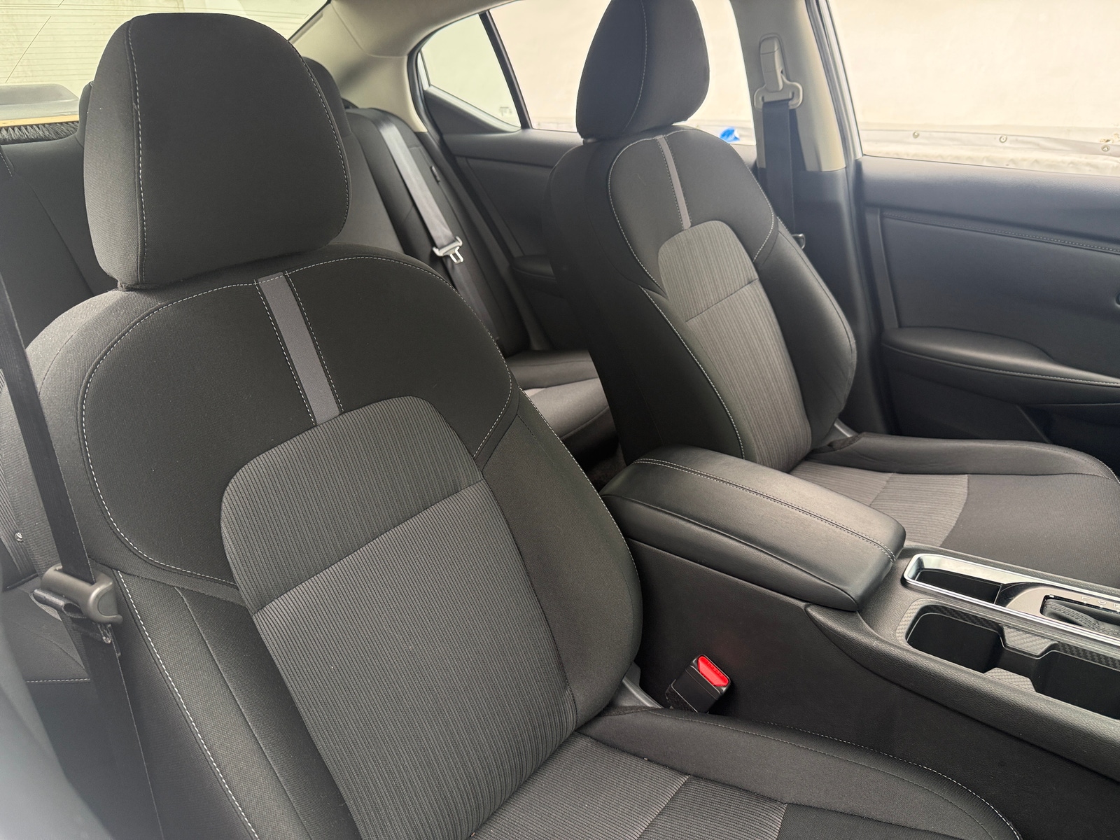 Thumbnail: 2025 Nissan Sentra - 2