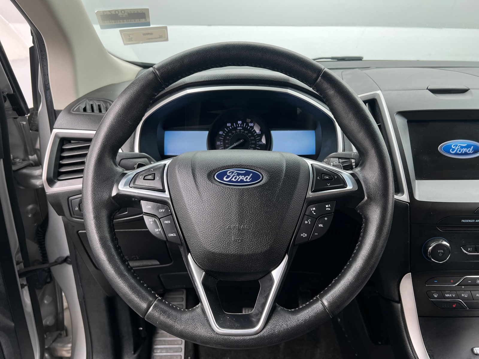 Thumbnail: 2018 Ford Edge - 4