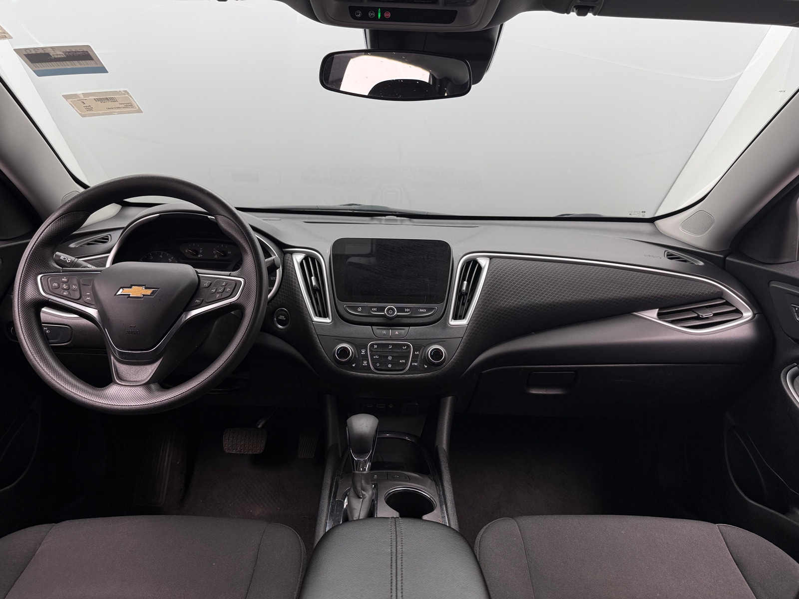 Thumbnail: 2024 Chevrolet Malibu - 3