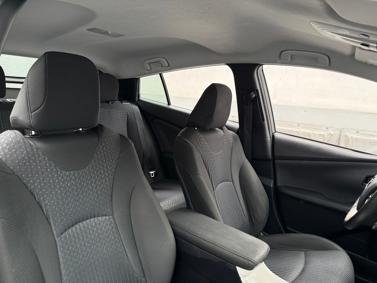 Thumbnail: 2016 Toyota Prius - 2