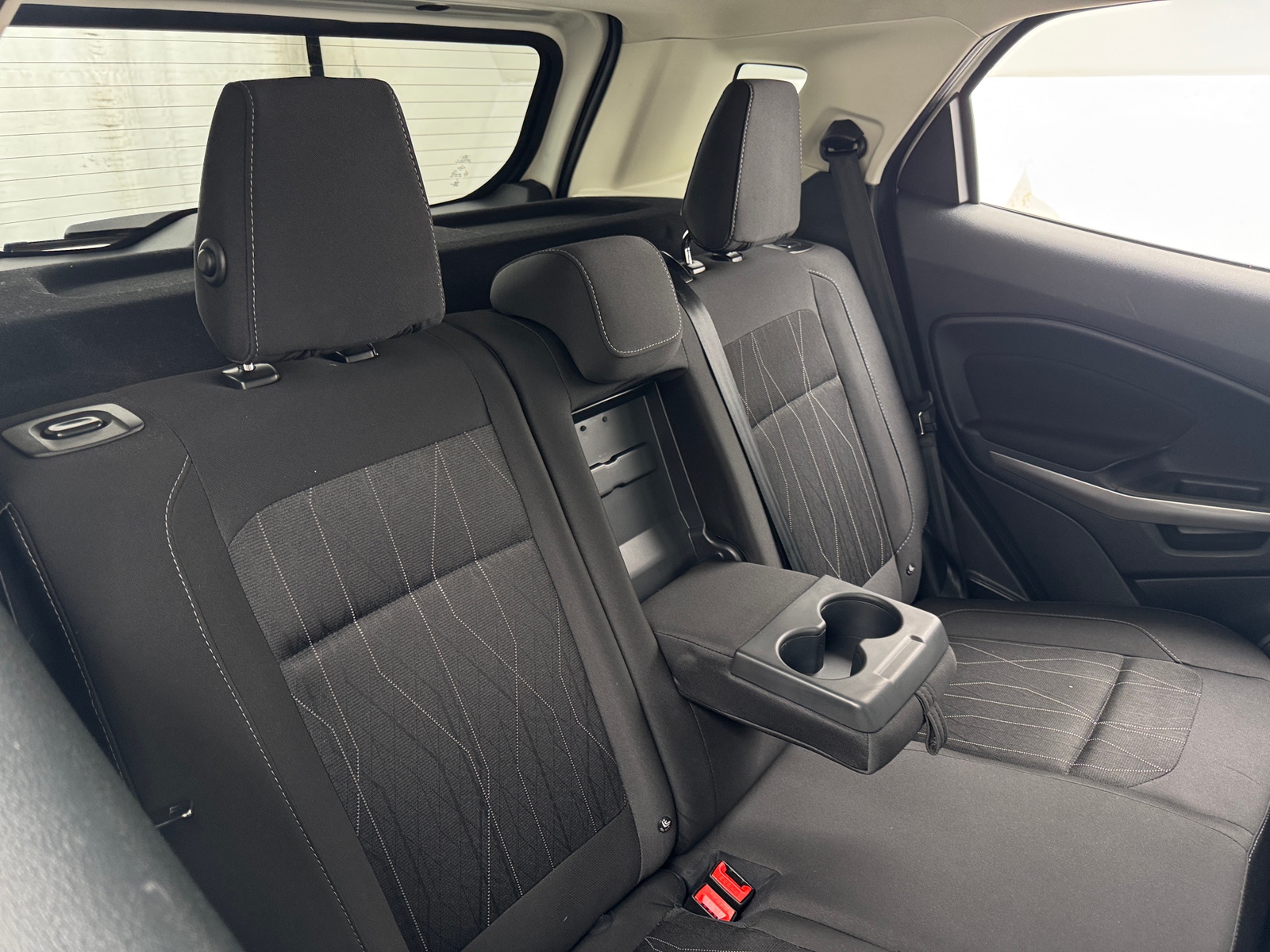 Thumbnail: 2021 Ford EcoSport - 6