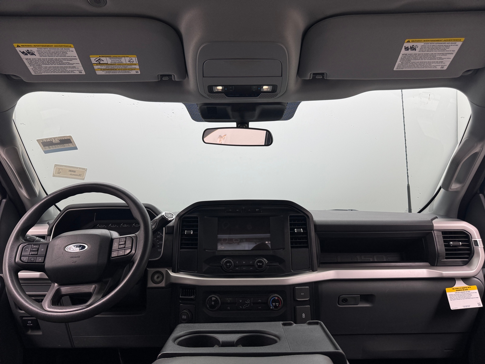 Thumbnail: 2023 Ford Econoline - 3
