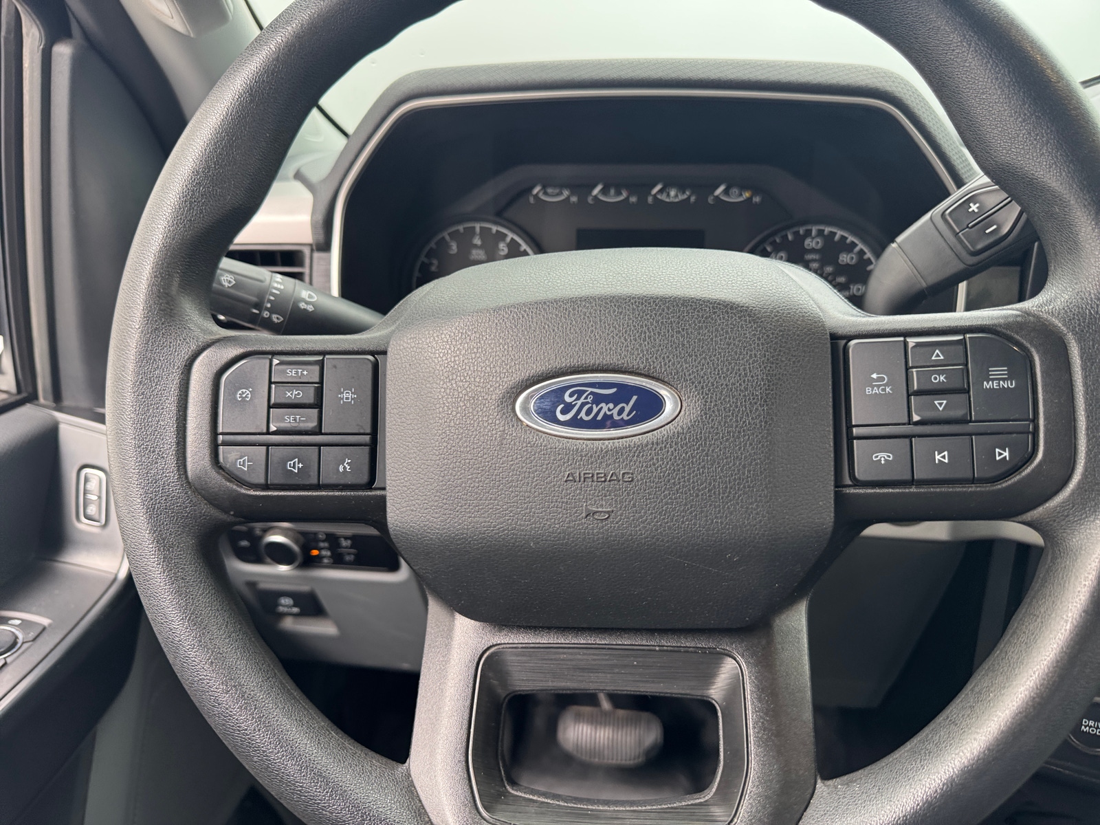 Thumbnail: 2023 Ford Econoline - 5