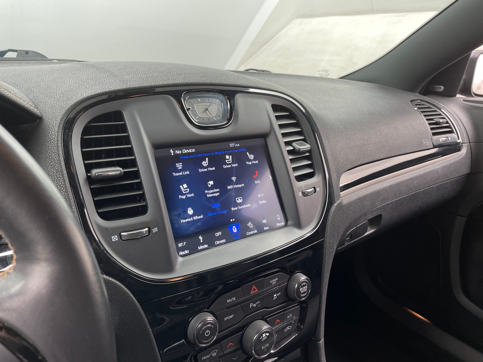 Thumbnail: 2018 Chrysler 300 - 3