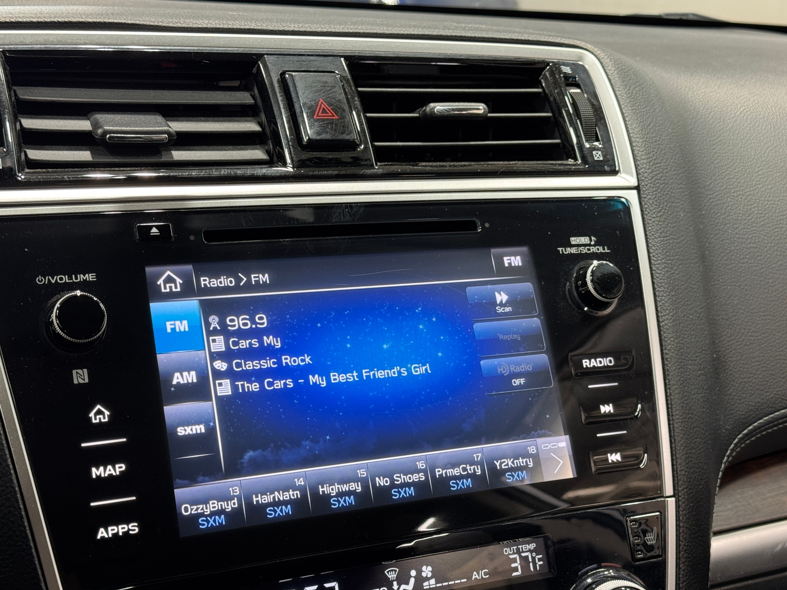 Thumbnail: 2018 Subaru Outback - 3