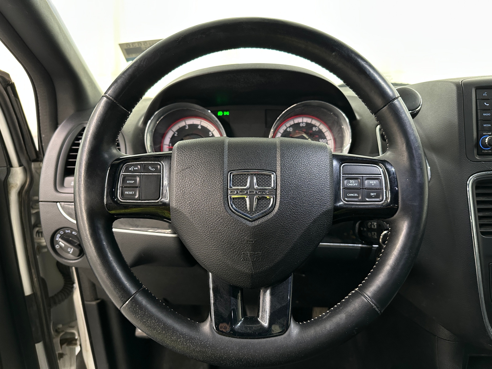 Thumbnail: 2019 Dodge Grand Caravan - 4