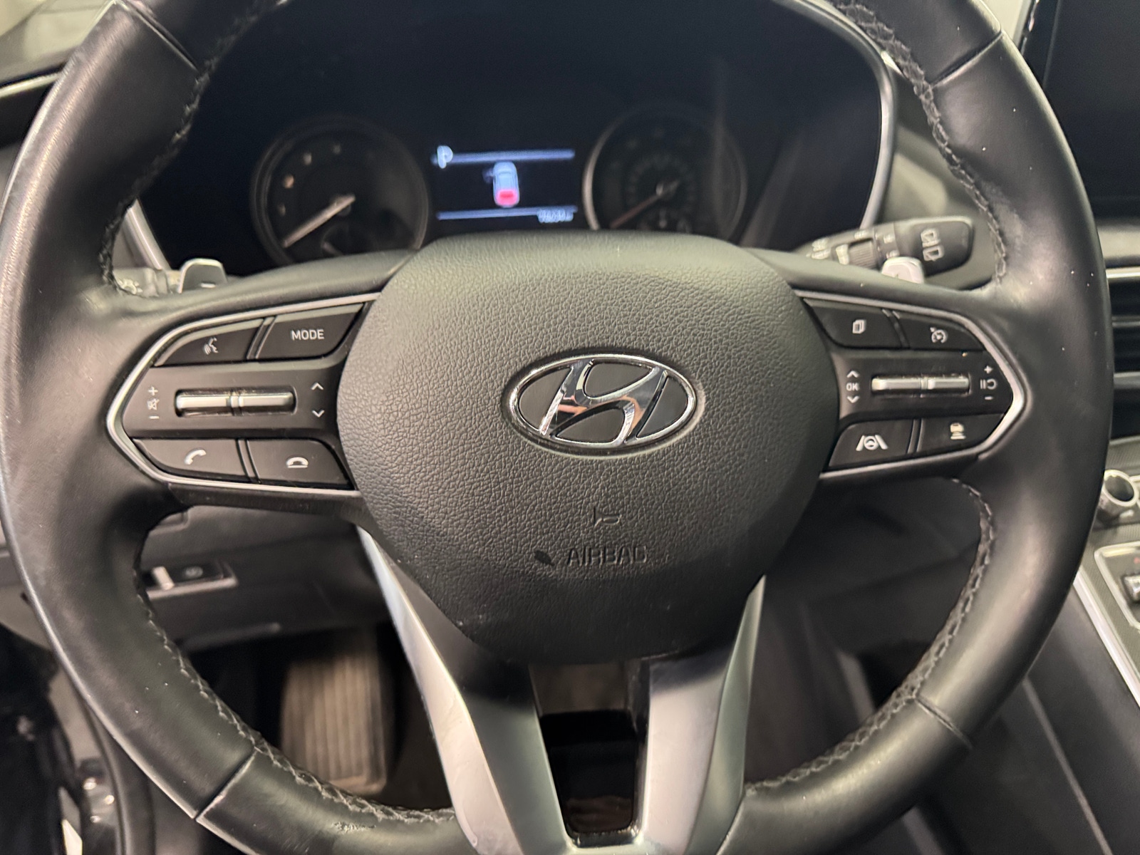 Thumbnail: 2023 Hyundai Santa Fe - 4