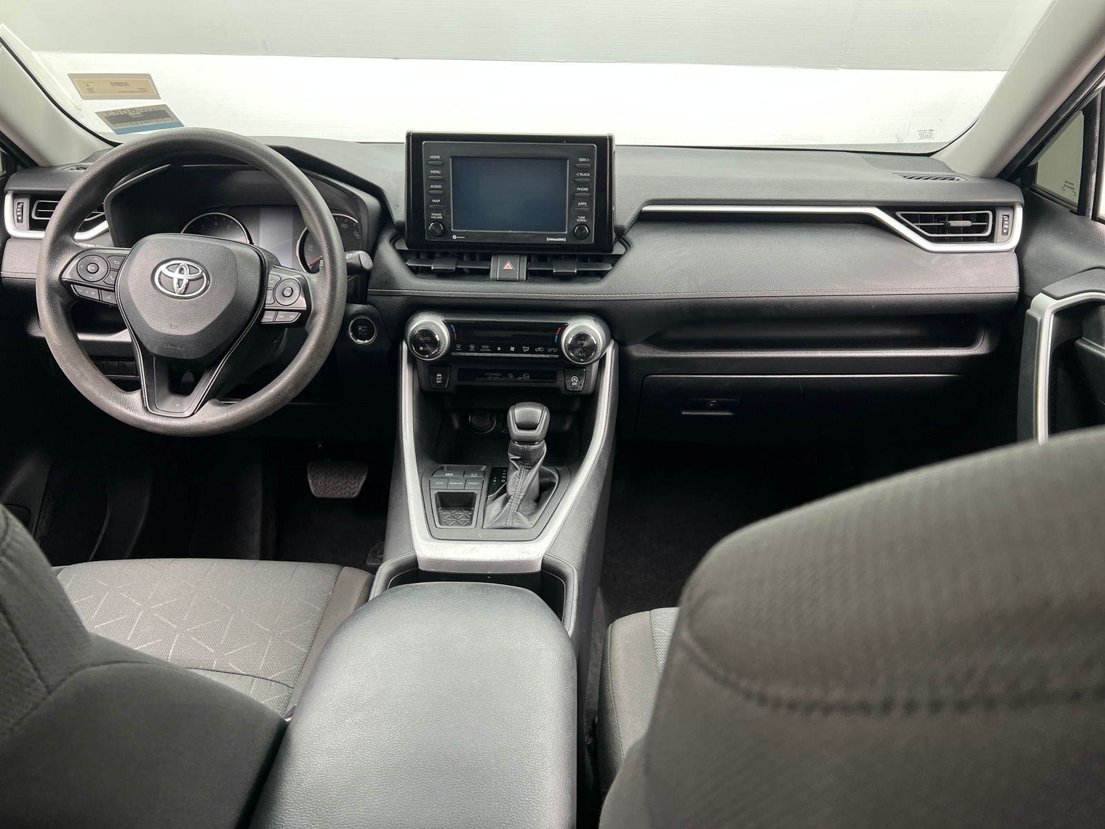 Thumbnail: 2022 Toyota RAV4 - 3