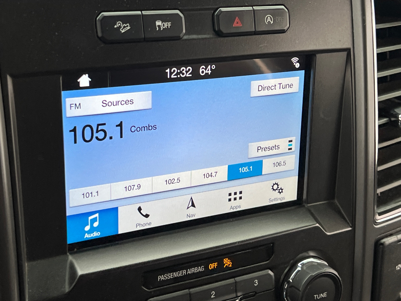 Thumbnail: 2018 Ford Econoline - 4