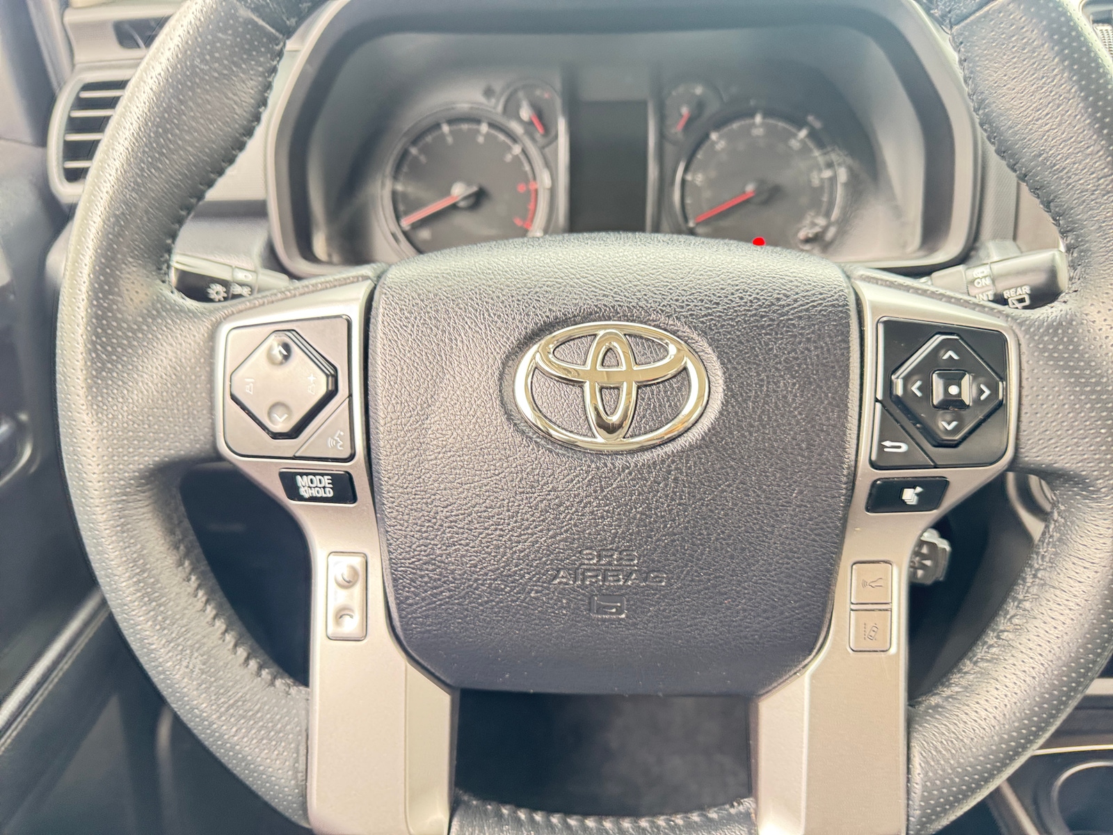 Thumbnail: 2022 Toyota 4Runner - 5