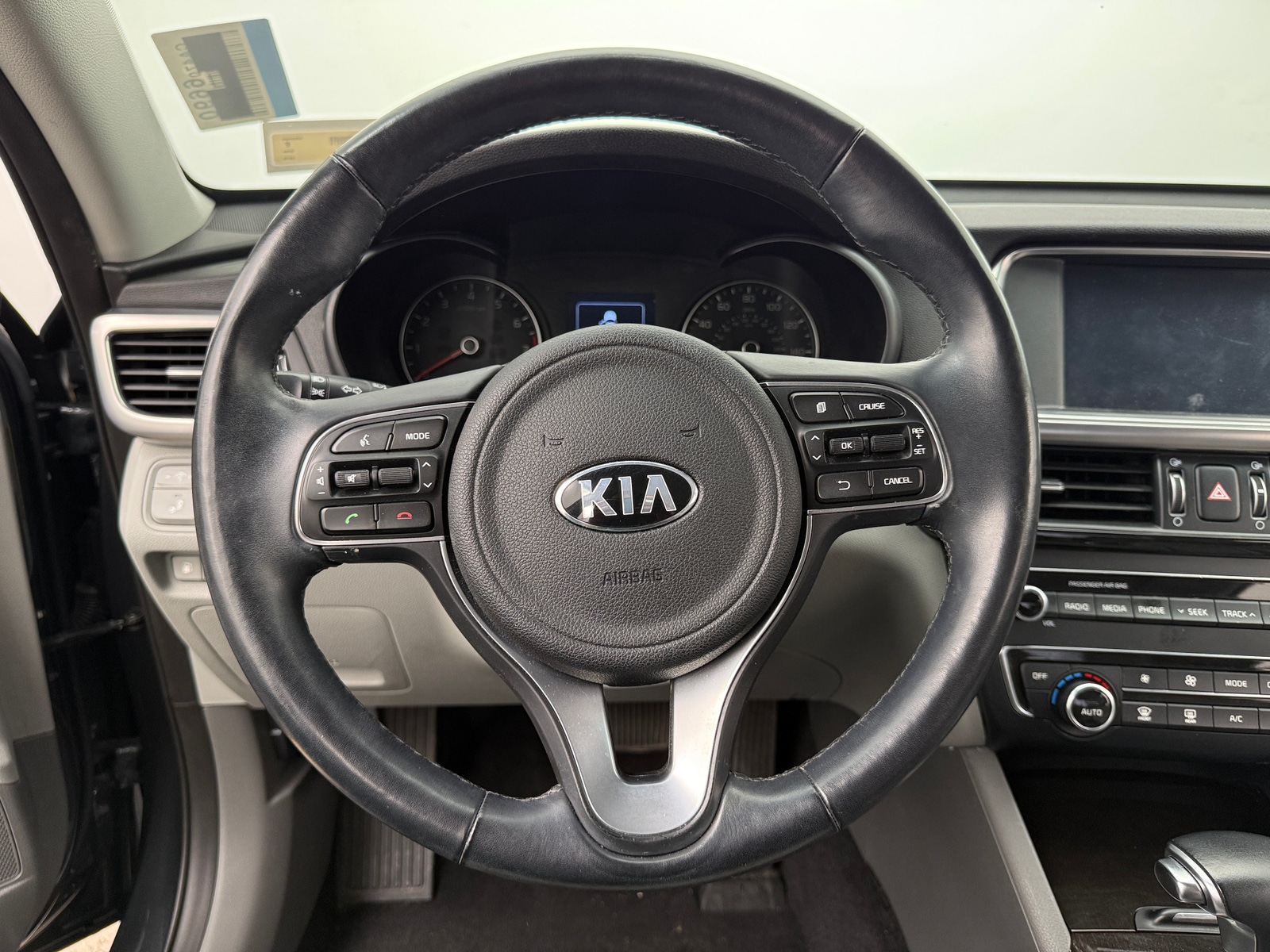 Thumbnail: 2016 Kia Optima - 4