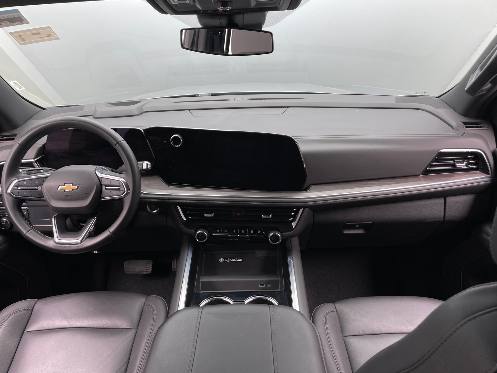 Thumbnail: 2025 Chevrolet Tahoe - 2