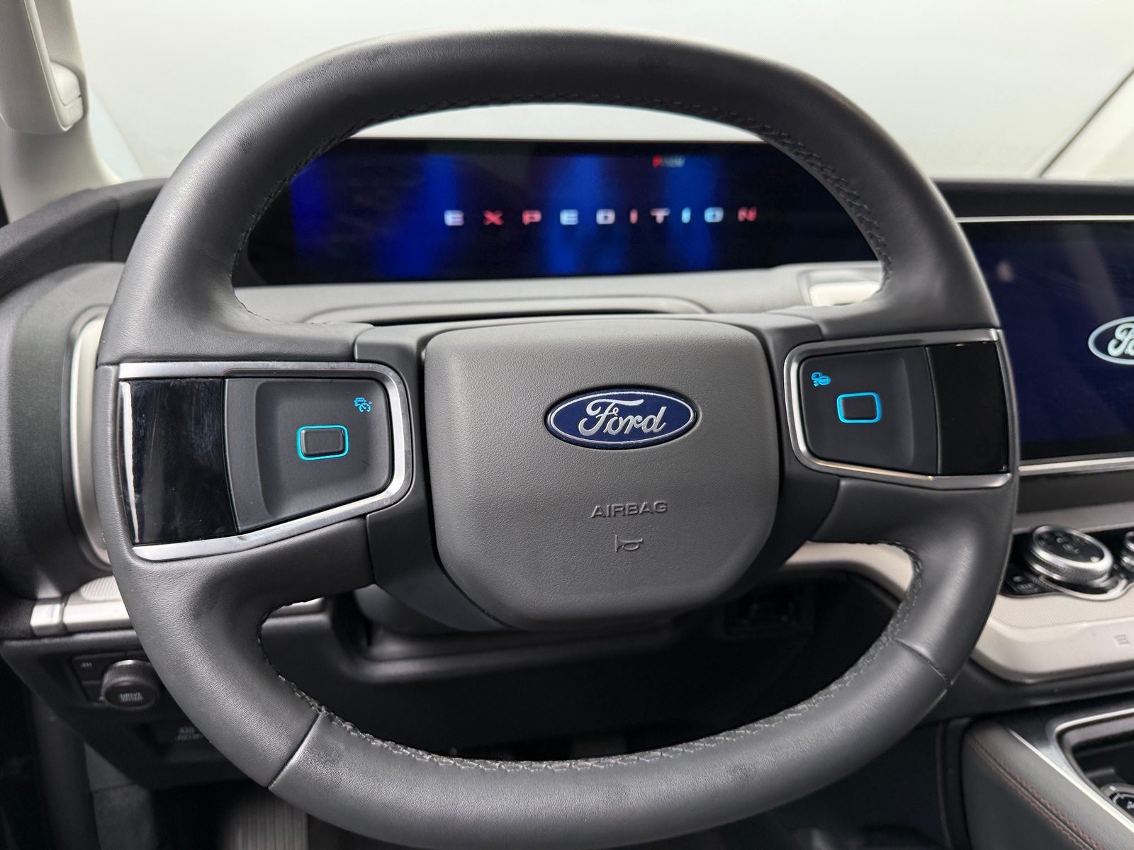 Thumbnail: 2025 Ford Expedition - 5