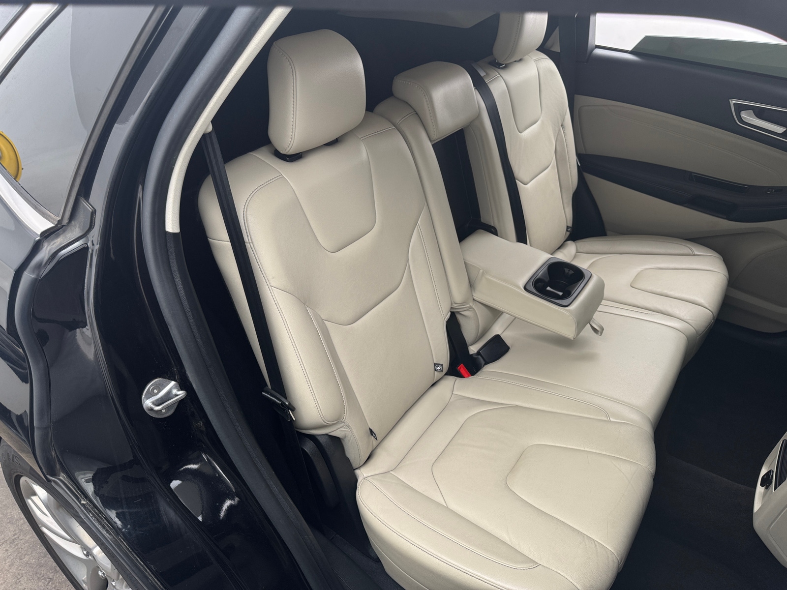Thumbnail: 2018 Ford Edge - 5