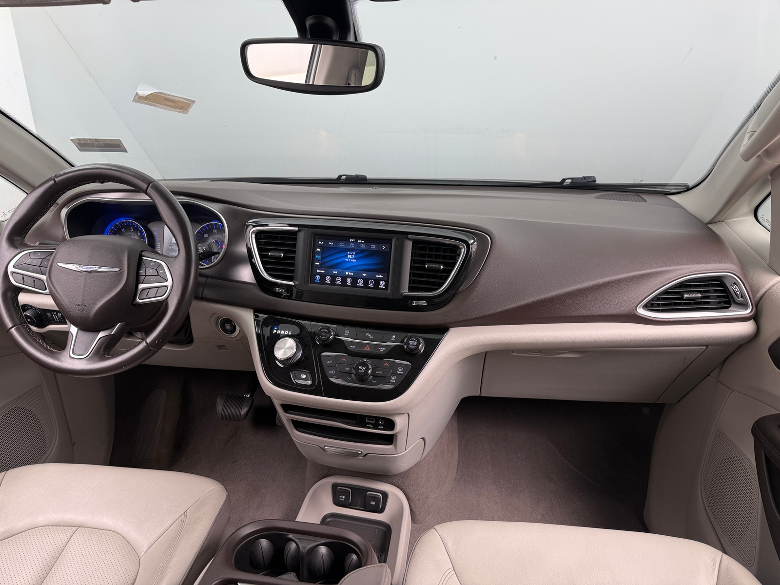 Thumbnail: 2018 Chrysler Pacifica - 2