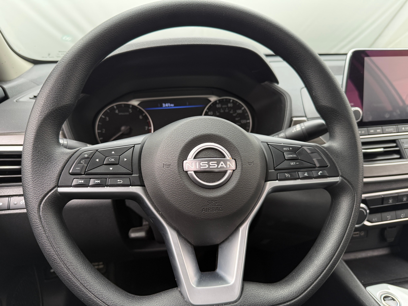 Thumbnail: 2025 Nissan Altima - 5