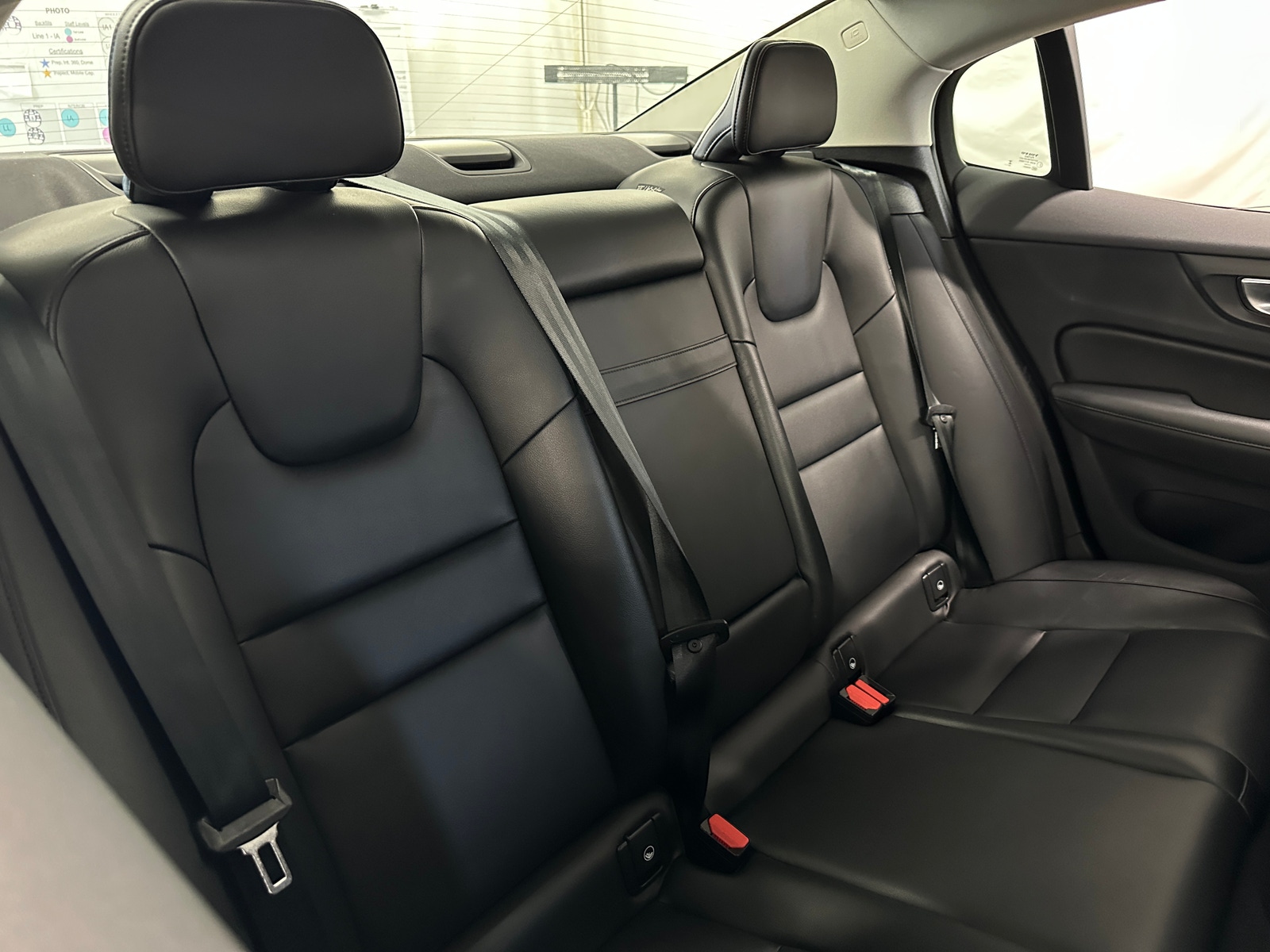 Thumbnail: 2024 Volvo S60 - 6