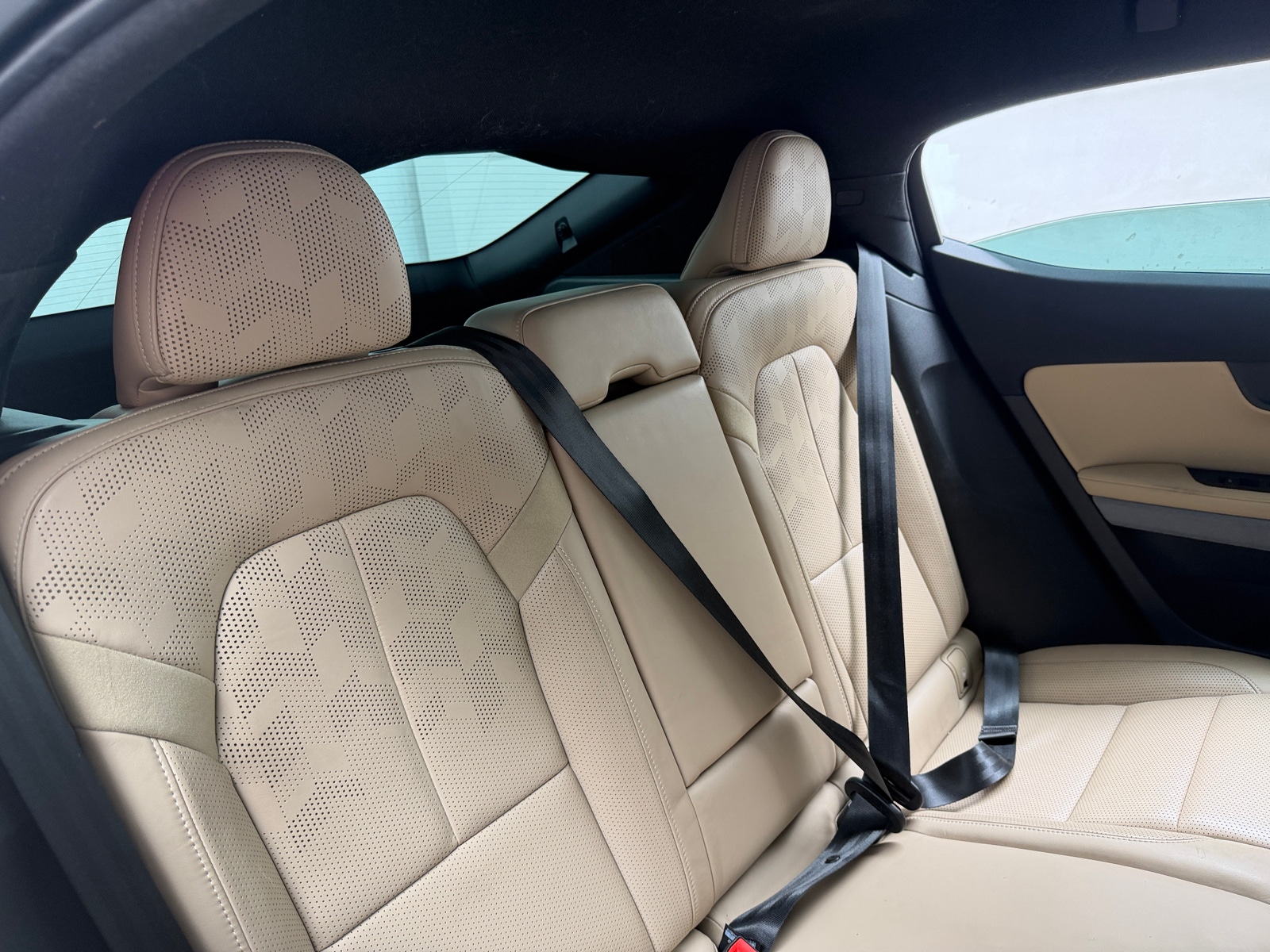 Thumbnail: 2021 Polestar 2 - 6