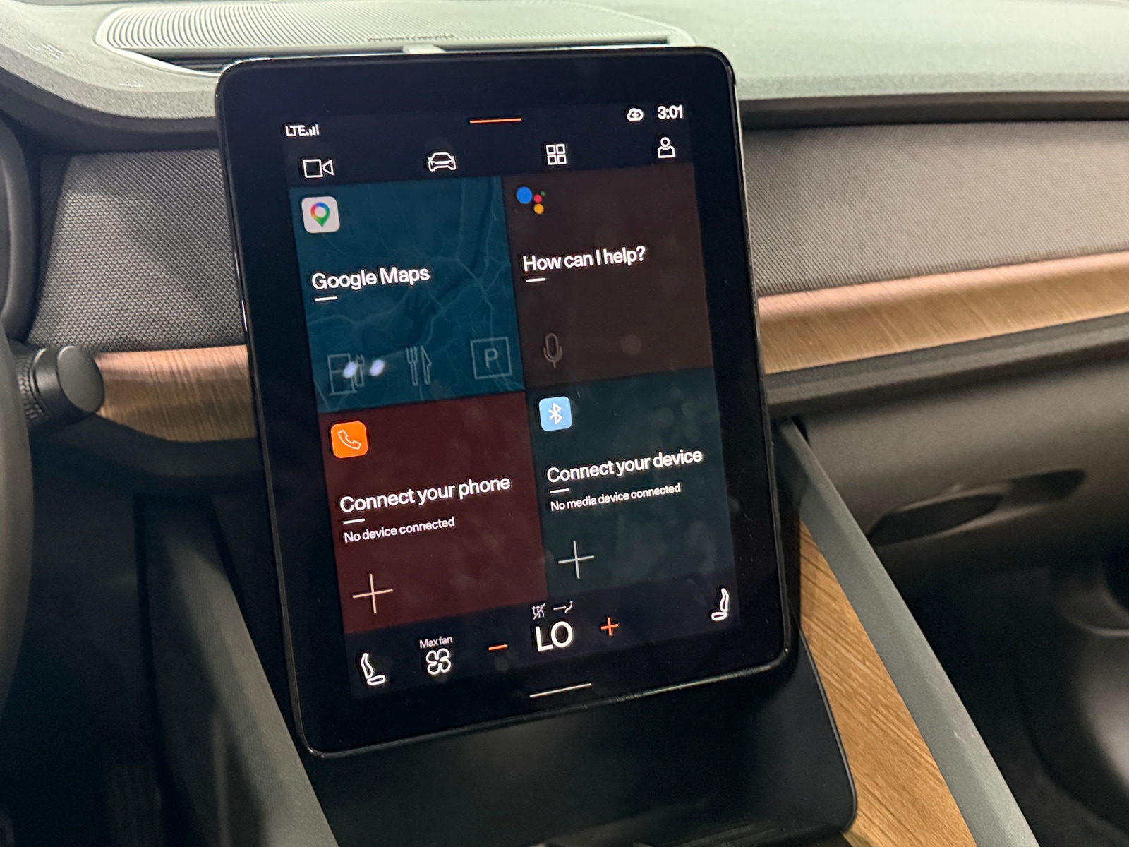 Thumbnail: 2021 Polestar 2 - 4