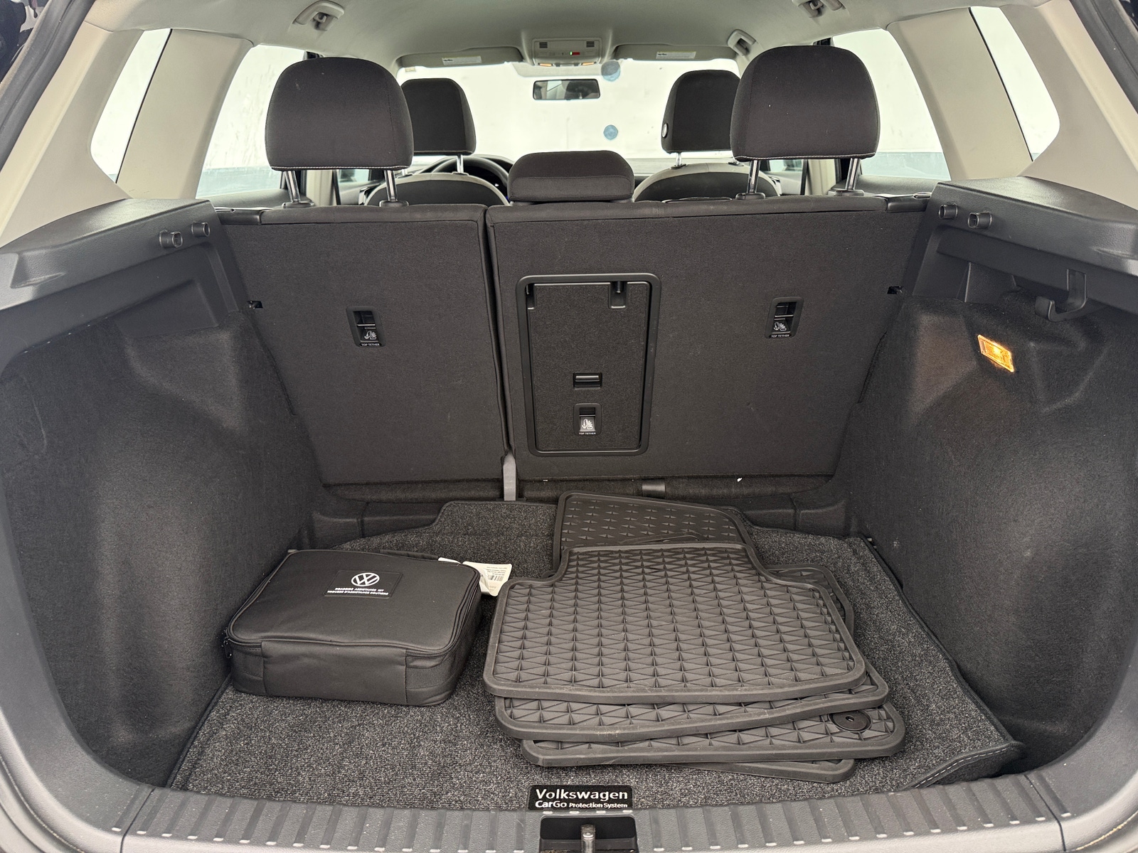 Thumbnail: 2022 Volkswagen Taos - 7