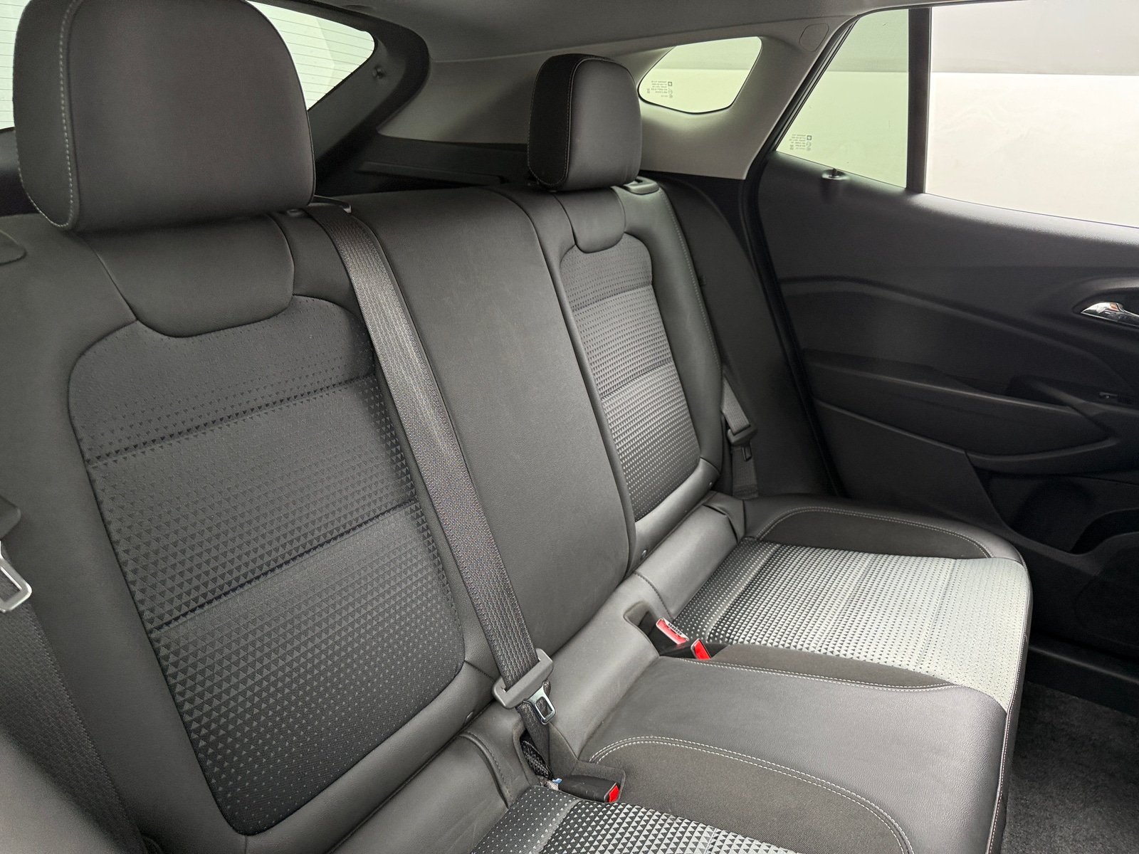 Thumbnail: 2025 Chevrolet Trax - 6