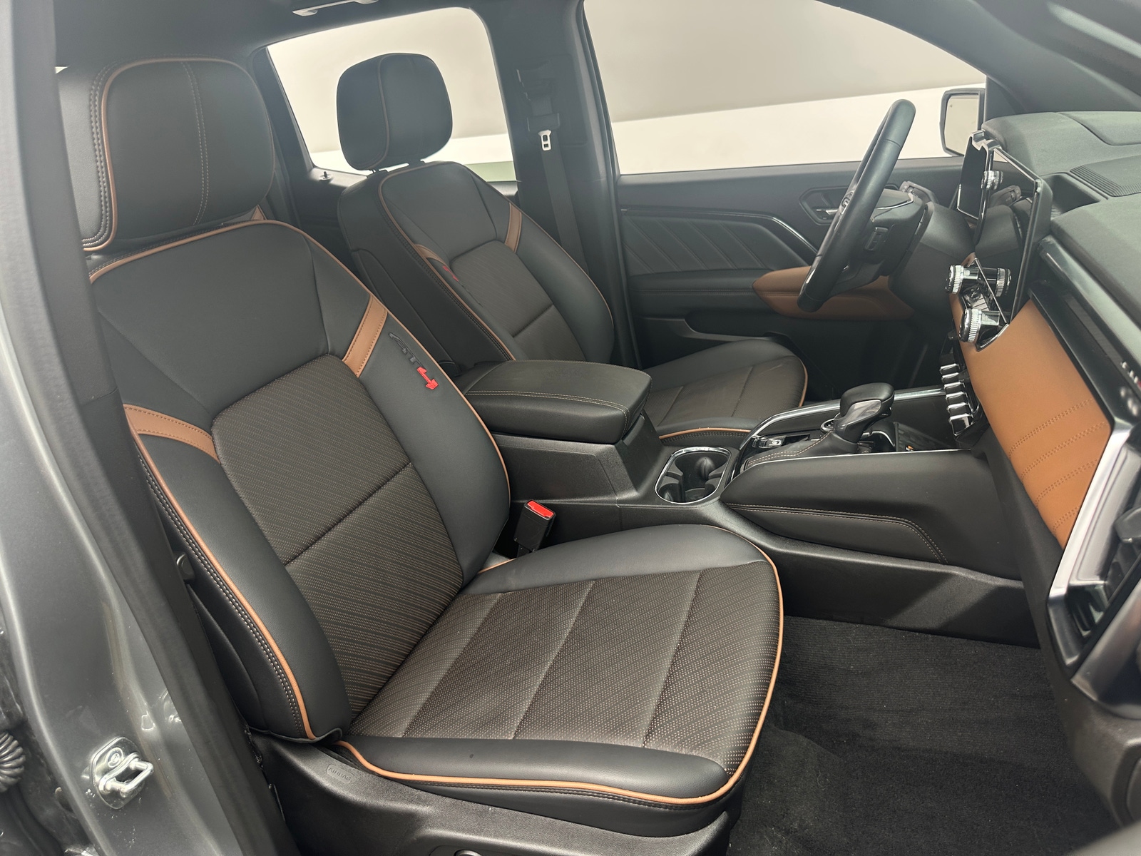 Thumbnail: 2024 GMC Canyon - 2