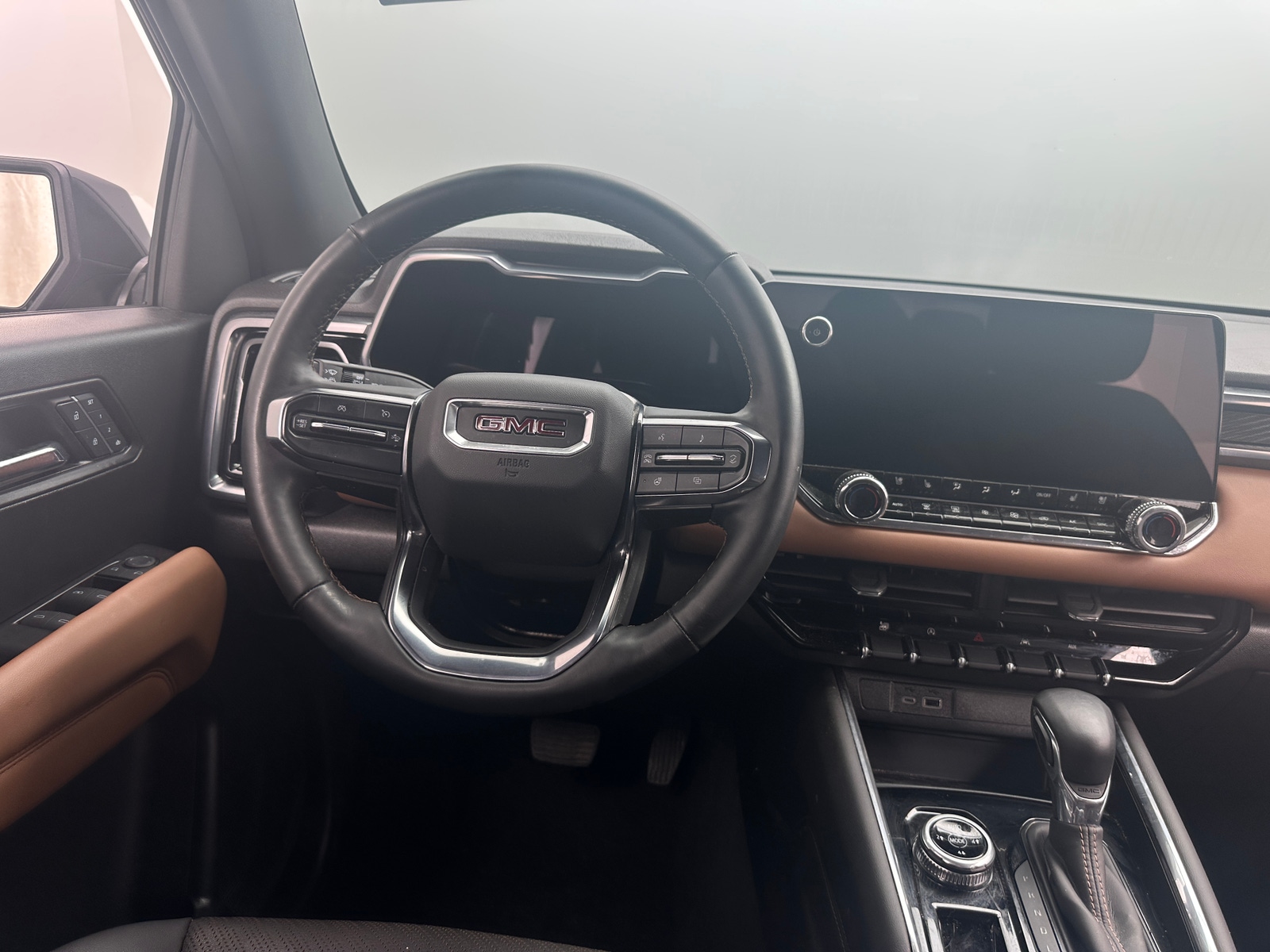 Thumbnail: 2024 GMC Canyon - 5