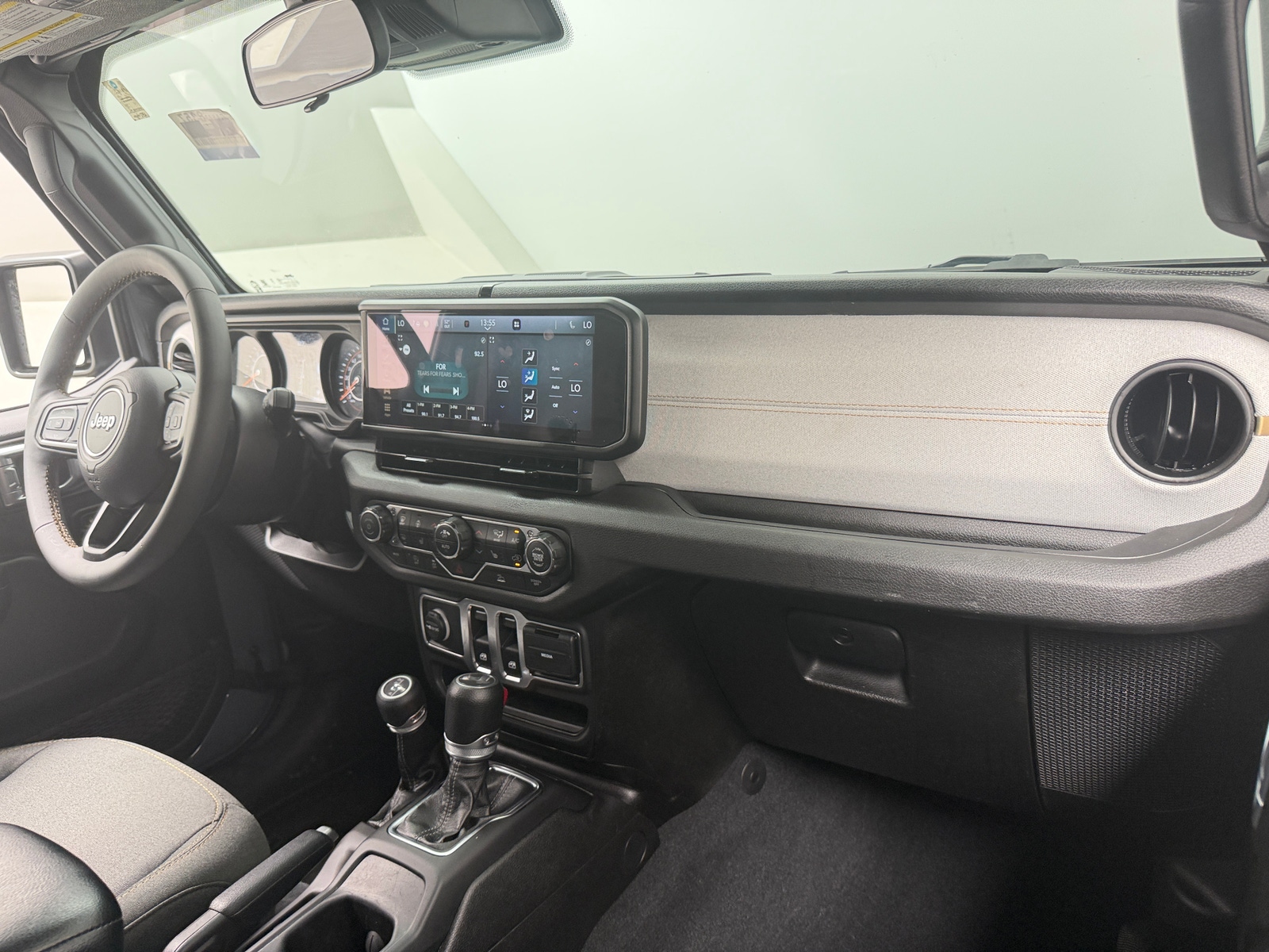 Thumbnail: 2024 Jeep Wrangler - 3