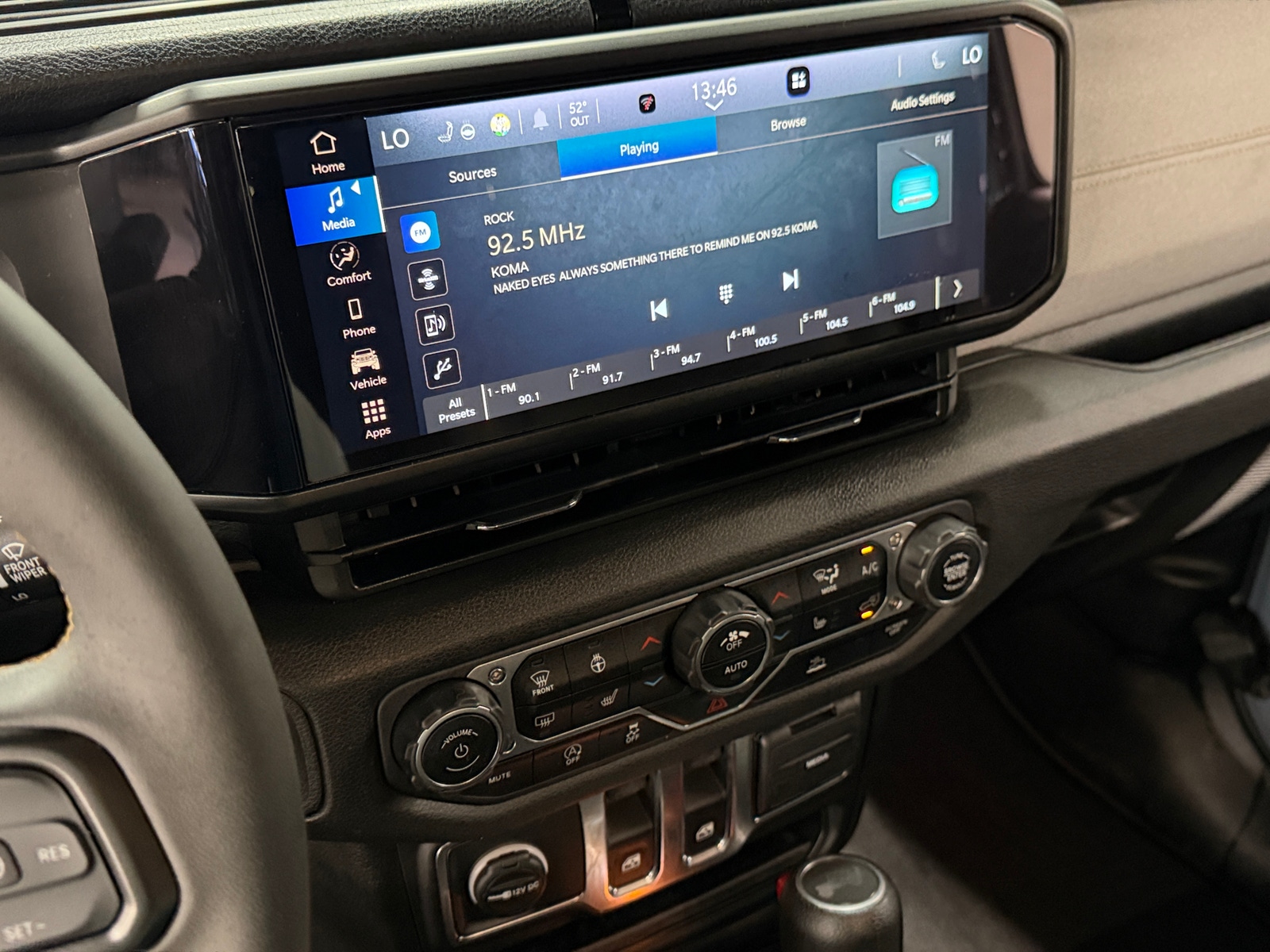 Thumbnail: 2024 Jeep Wrangler - 4