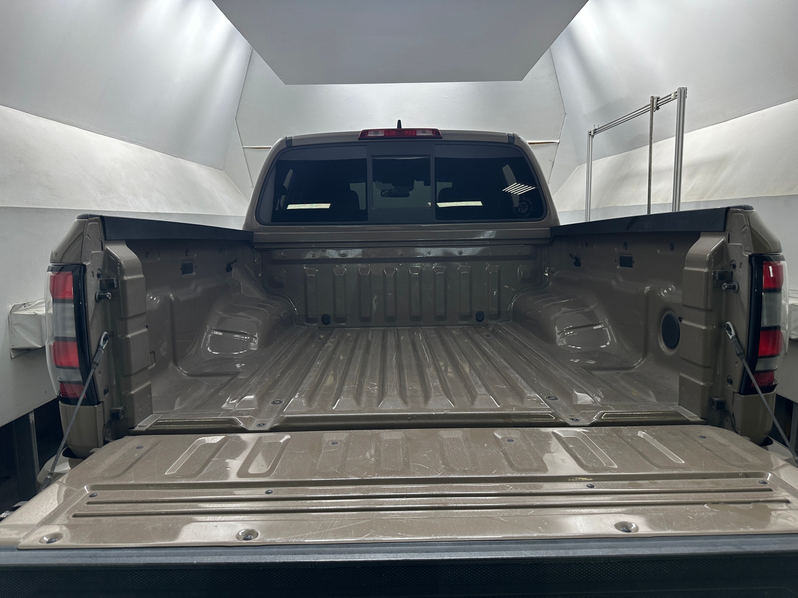 Thumbnail: 2022 Nissan Frontier - 7