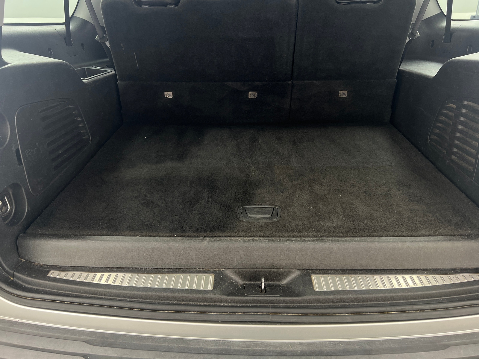 Thumbnail: 2019 GMC Yukon XL - 6