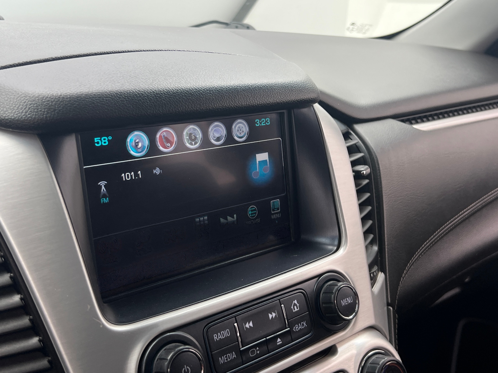 Thumbnail: 2019 GMC Yukon XL - 3