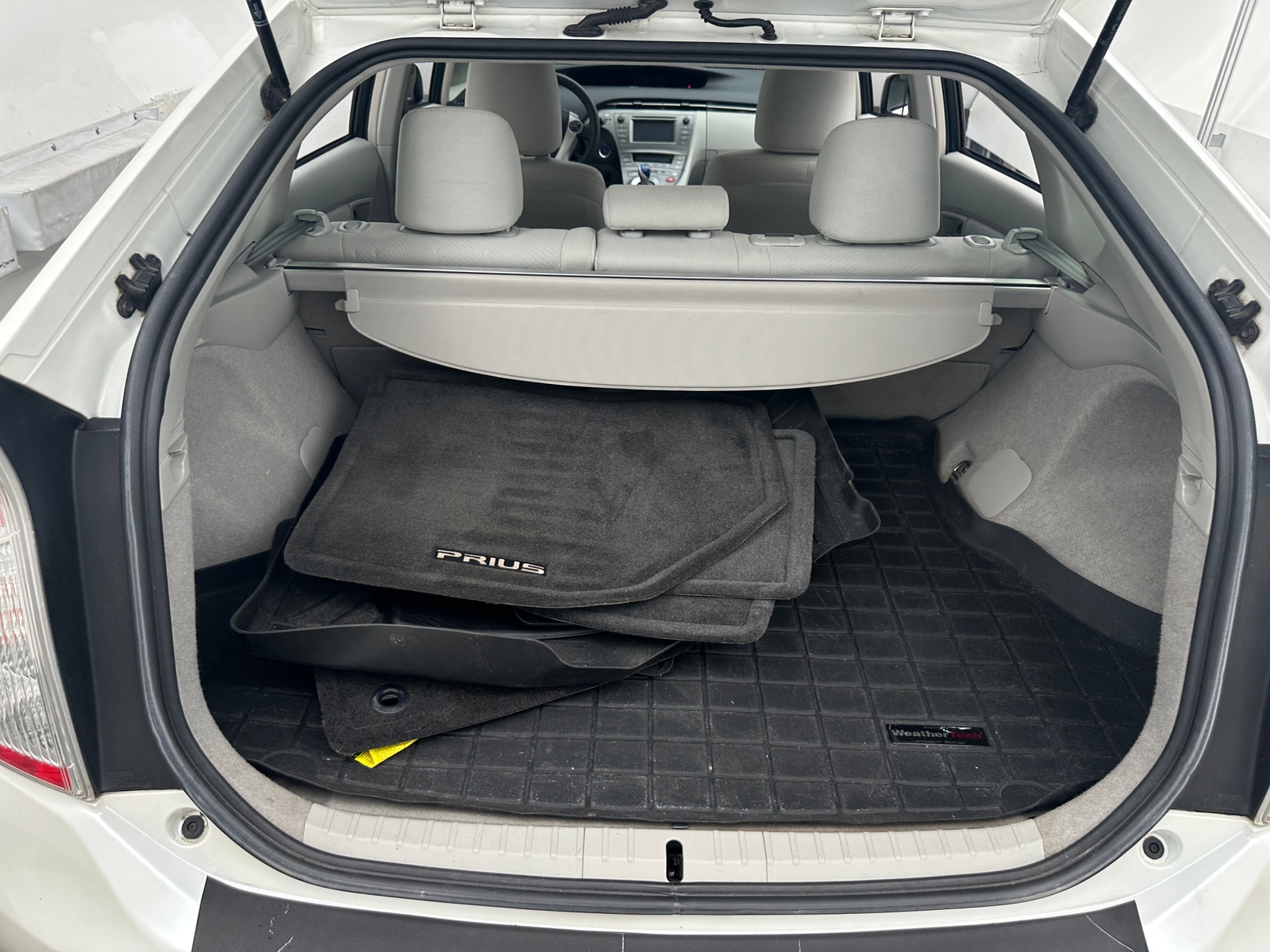 Thumbnail: 2013 Toyota Prius - 7